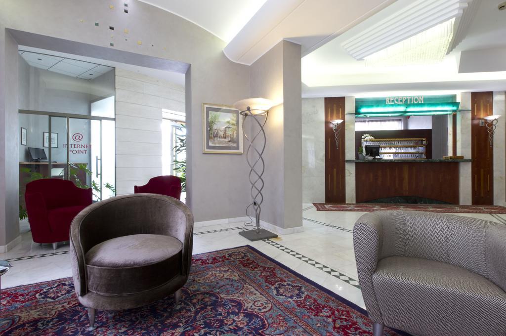 Palace Hotel Moderno Pordenone Exterior photo